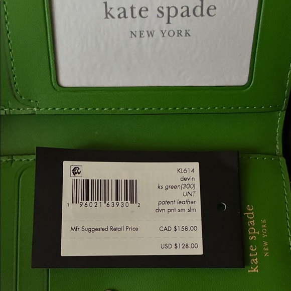 Kate Spade Devin Wallet - Picture 10 of 10
